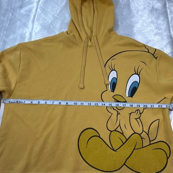 Vintage Looney Tunes Tweety Bird Yellow Hoodie Graphic Pullover Sweatshirt Small - Picture 11 of 13